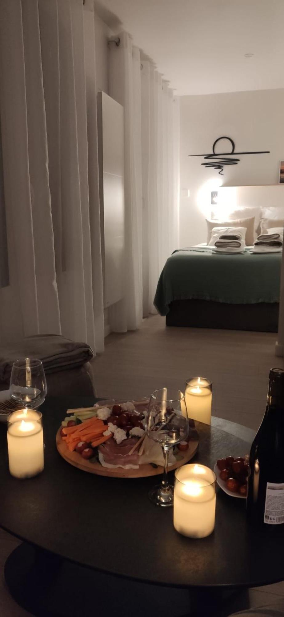 コンカルノーLe Stoubenn, Raffine Et Chaleureuxアパートメント エクステリア 写真